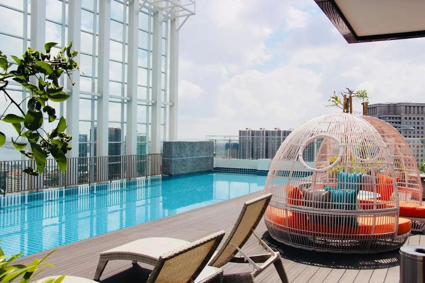 Relaxing High-Floor Stay At Suasana Suites Jb Johor Bahru 0*,  Malaysia